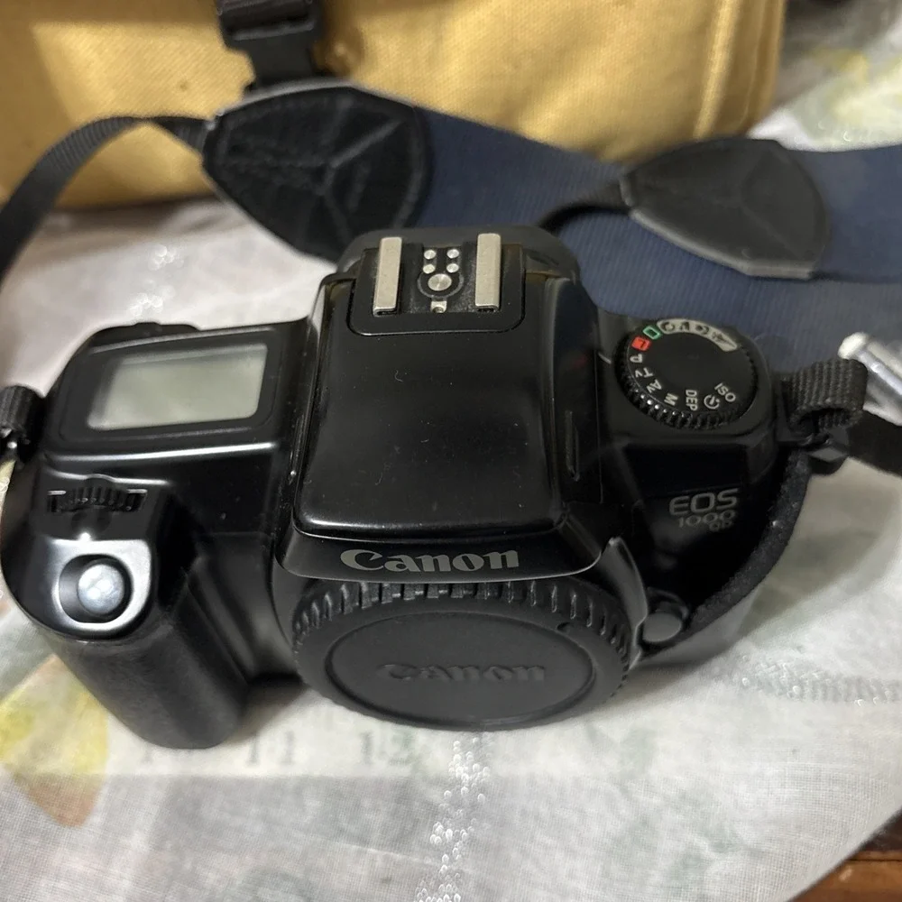 Canon EOS 1000 QD SLR‎ 35mm Film Camera From JAPAN Tested Working With Extras
